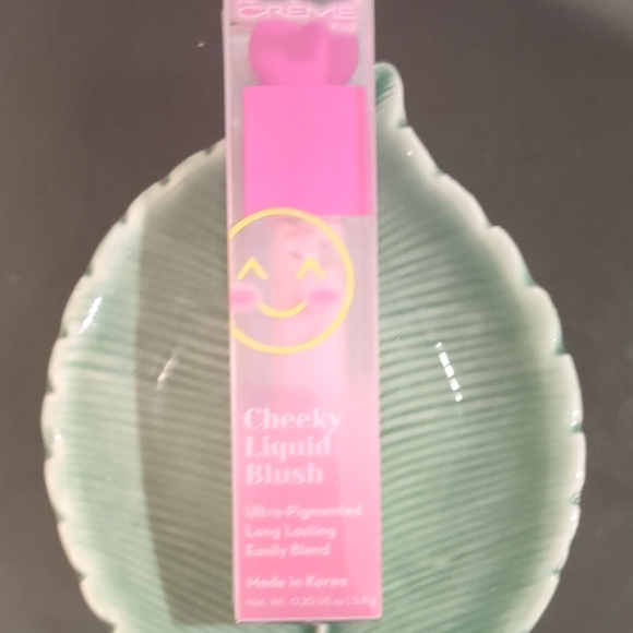 Liquid Blush - Picture 1 of 3
